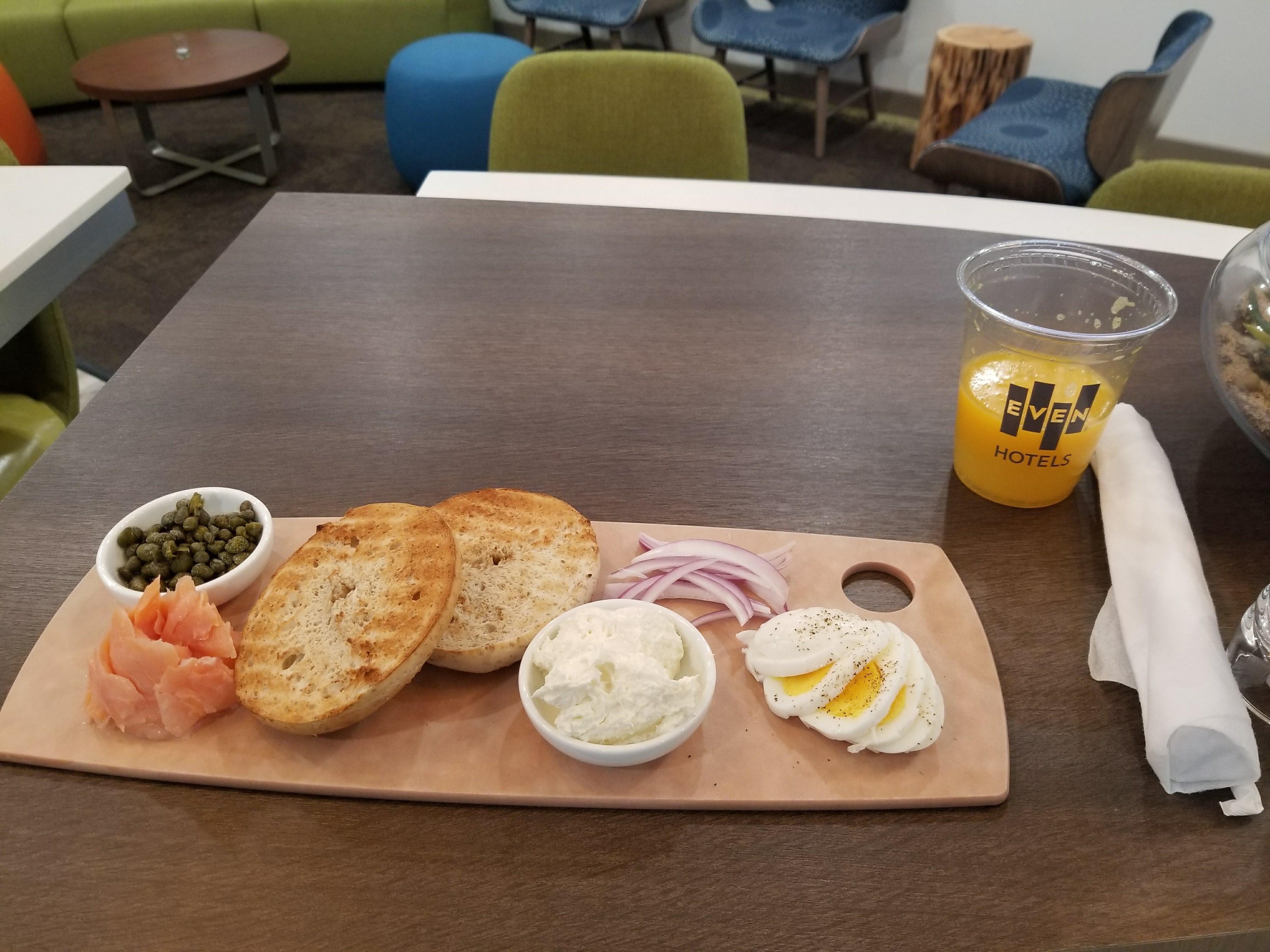 尤金even酒店 外观 照片